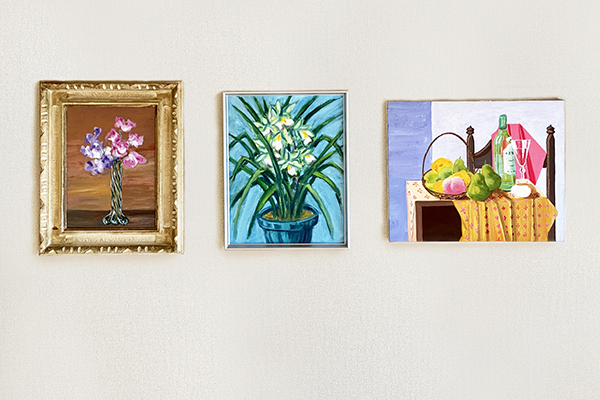 花と静物を描いた絵画作品